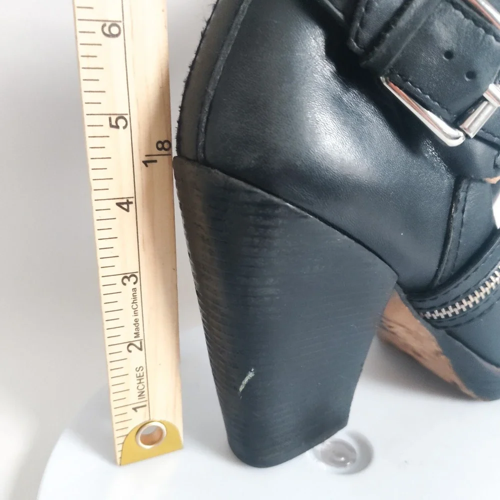 Michael Kors Ankle Boots 8.5 Biker Leather Zipper Strap Rachel Bilson Block Heel